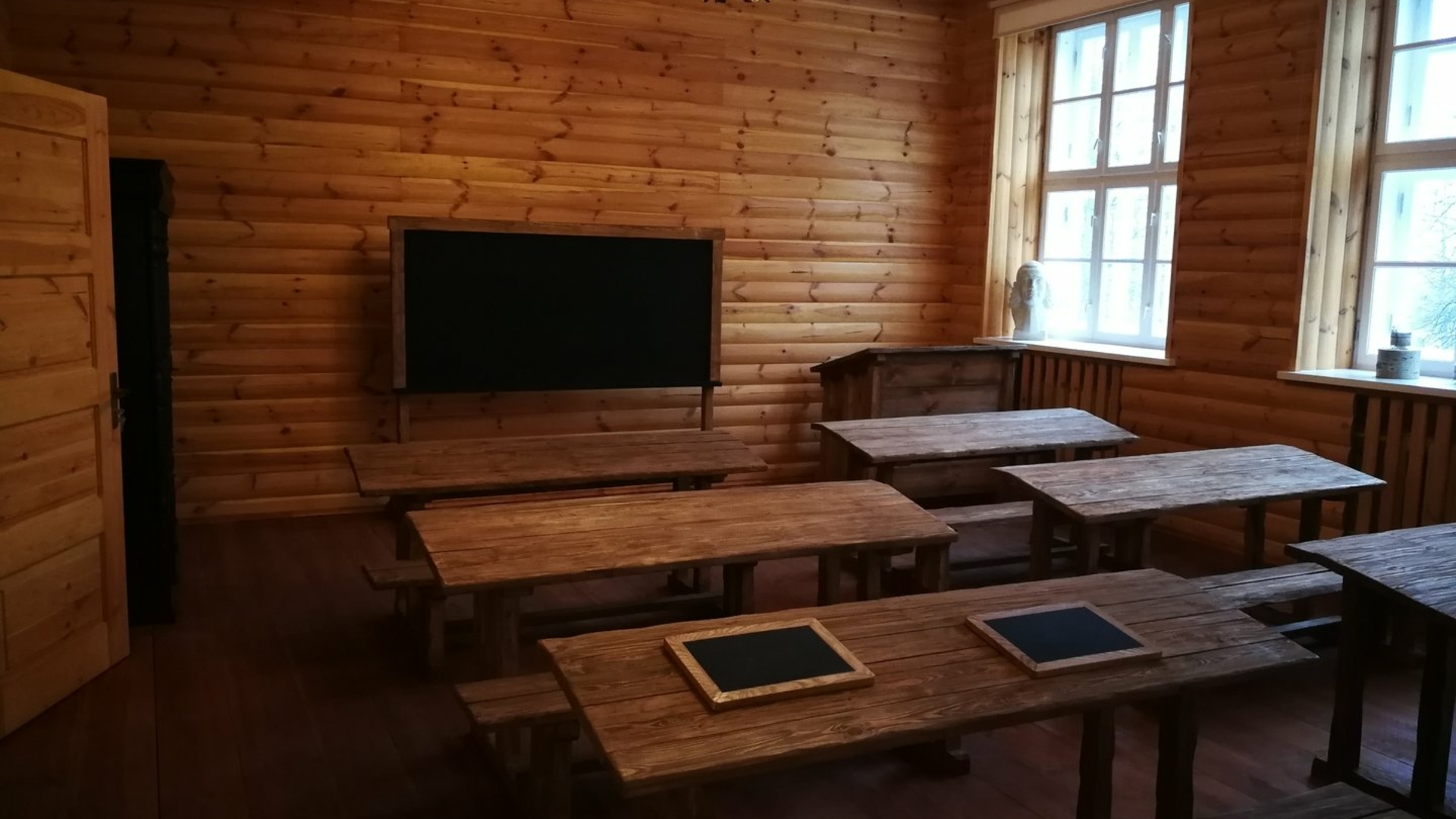 Classroom and Museum of G. F. Stender